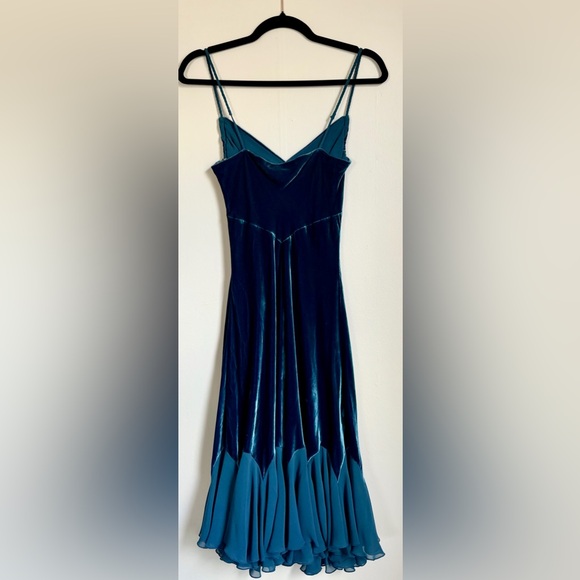 Betsey Johnson Velvet Slip Dress Teal Silk Blend Ruffle Hem Size 6 Y2K - Picture 3 of 7